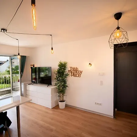 Modern Style Studio With Balcony, Smart Tv, Business & Leisure * Luxembourg